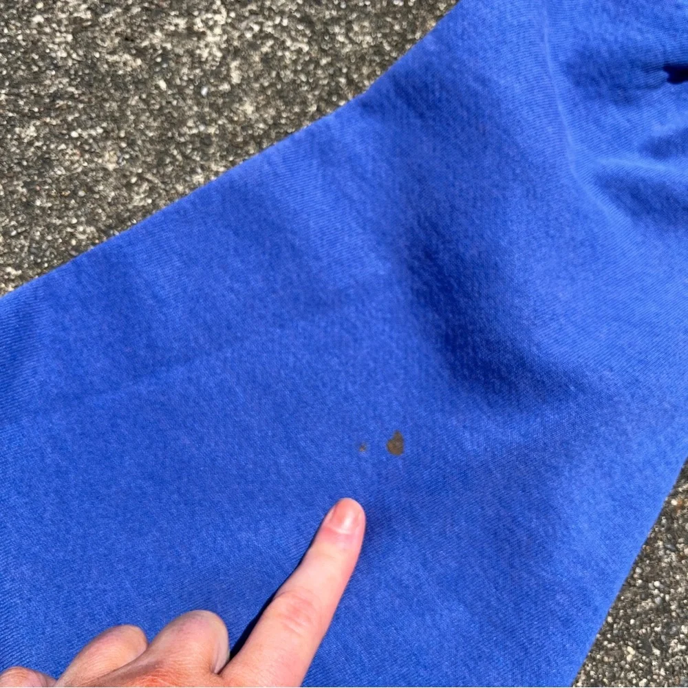 Vintage Blue Russel Athletics Crewneck Blank Sweatshirt Size Large distressed - Picture 7 of 7